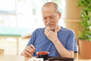 Read more about the article Doença de Parkinson e Disfagia: Qual a Relação?